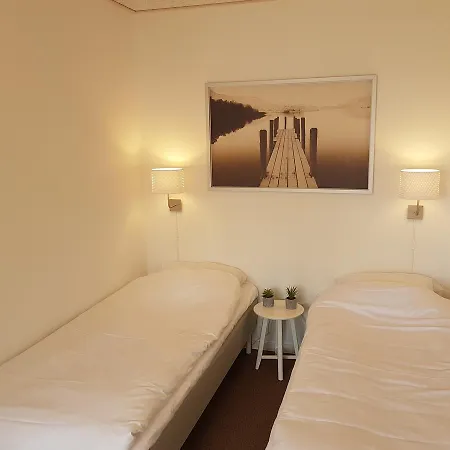 Klintholm Marina Park Bed & Breakfast *