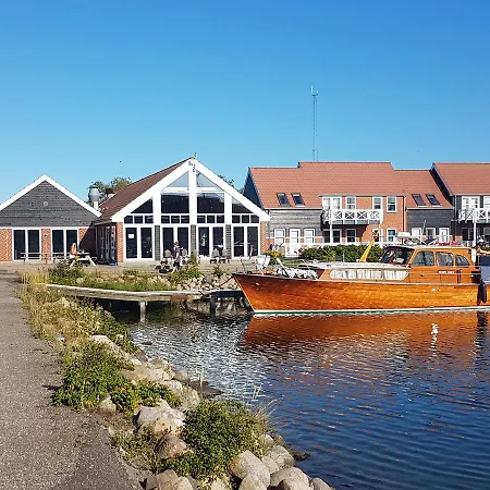 Klintholm Marina Park Frühstückspension *