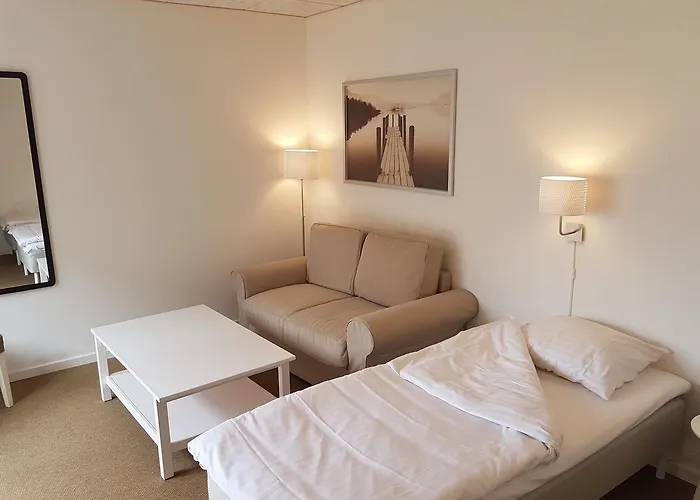 Bed & Breakfast Klintholm Marina Park *