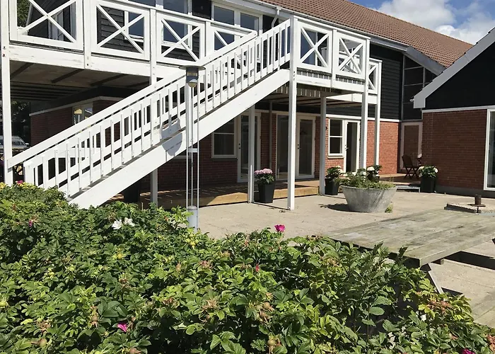 Klintholm Marina Park