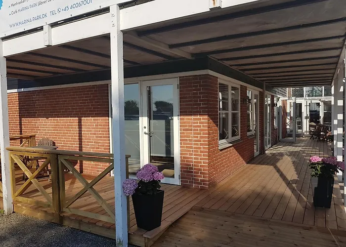 Klintholm Marina Park Nocleg ze śniadaniem Borre