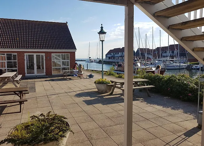 Klintholm Marina Park * Borre