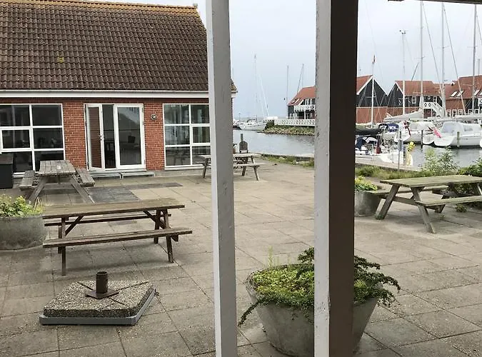 Klintholm Marina Park Frühstückspension