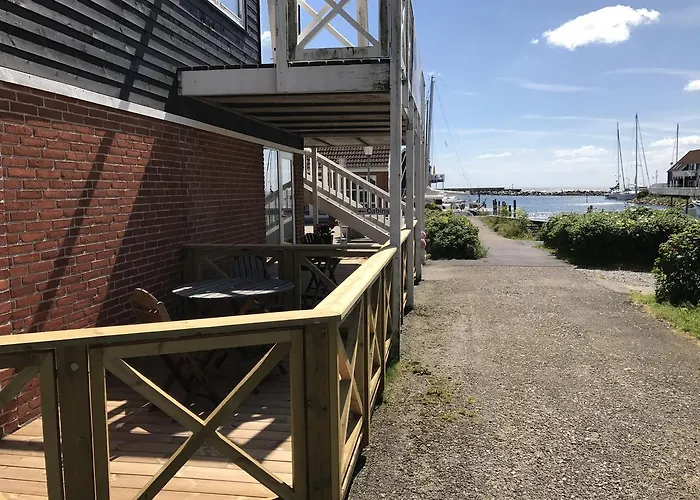 Klintholm Marina Park *